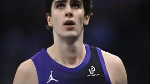 《NBA焦点对决：独行侠挑战勇士，揭秘战局走向！》